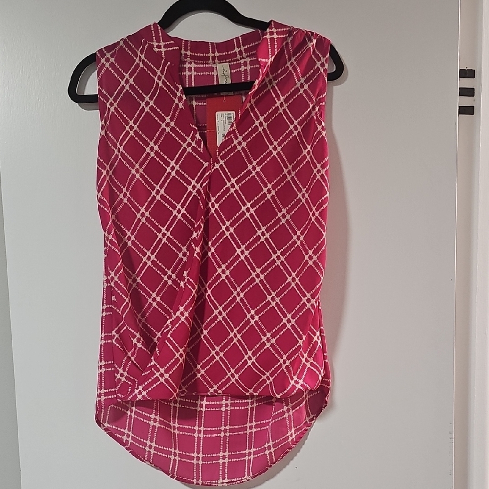 Evereve Fuchsia and White Plaid Sleeveless Blouse